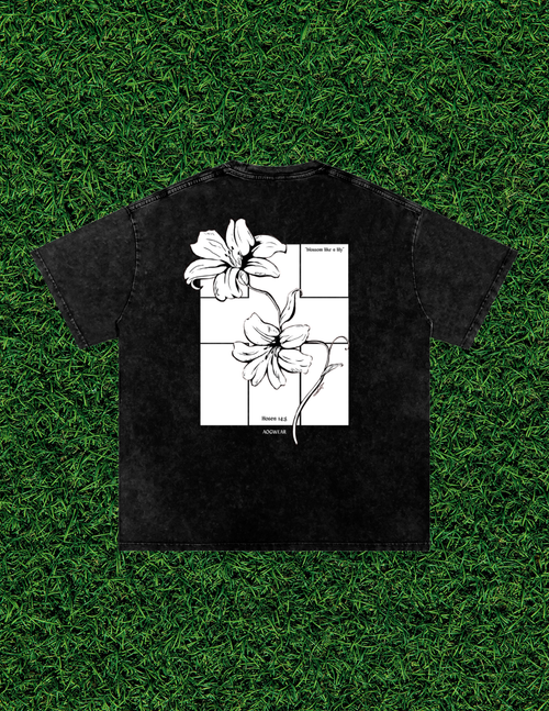 AOGWEAR "BLOSSOM LIKE A LILY" SNOW WASHED OVERSIZED PURE COTTON T-SHIRT.